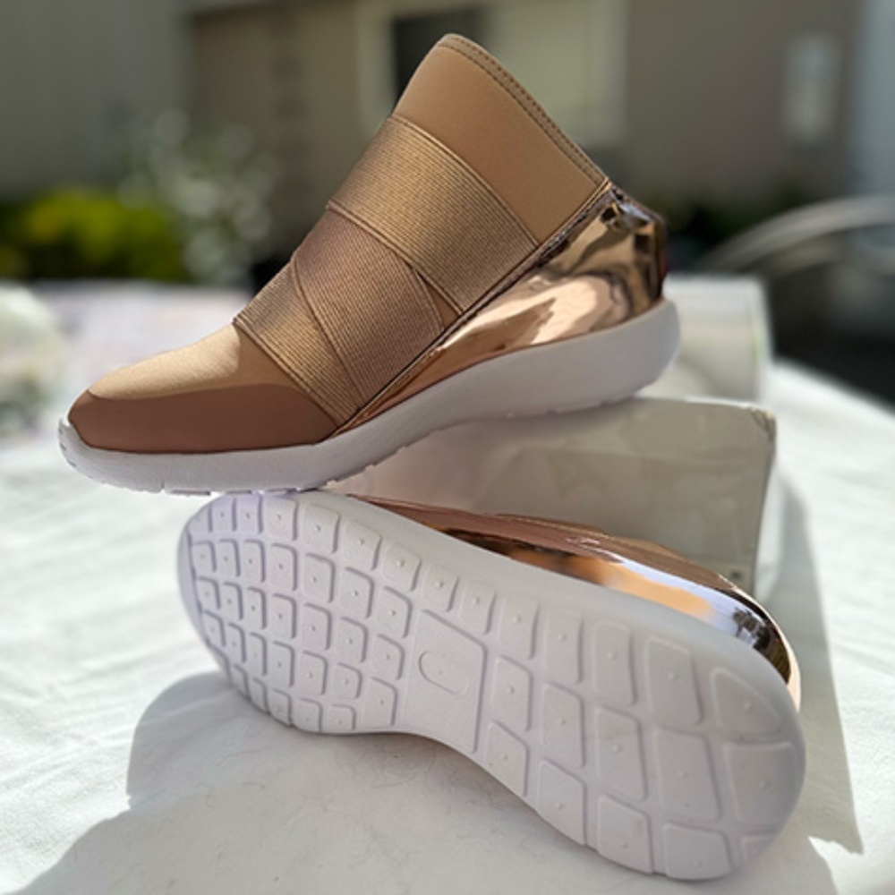 Steve Madden Casual Shoe